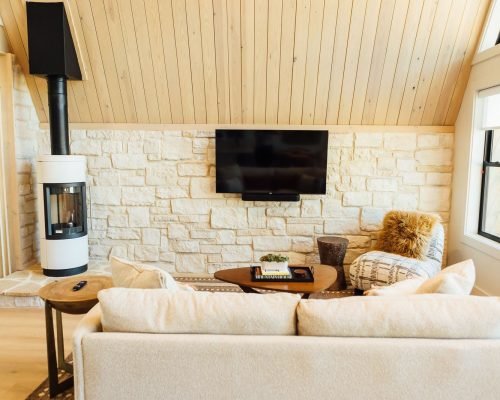 a-peak-retreat-perfect-for-anniversaries