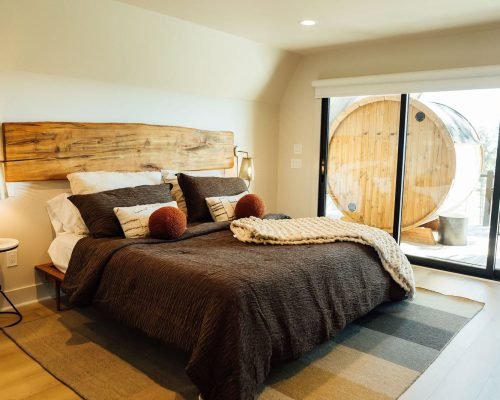 a-peak-retreat-perfect-for-newlyweds